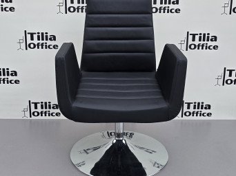 Maria Bekleme Koltuğu Siyah Tepsi Ayak